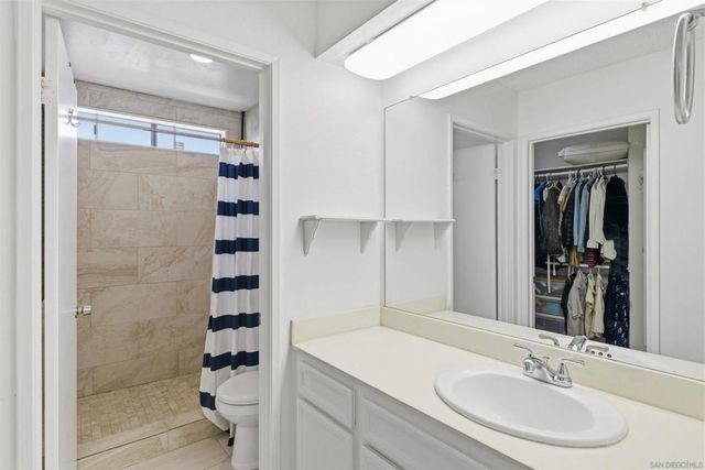 4158 Esperanza Way, Oceanside, CA 92056