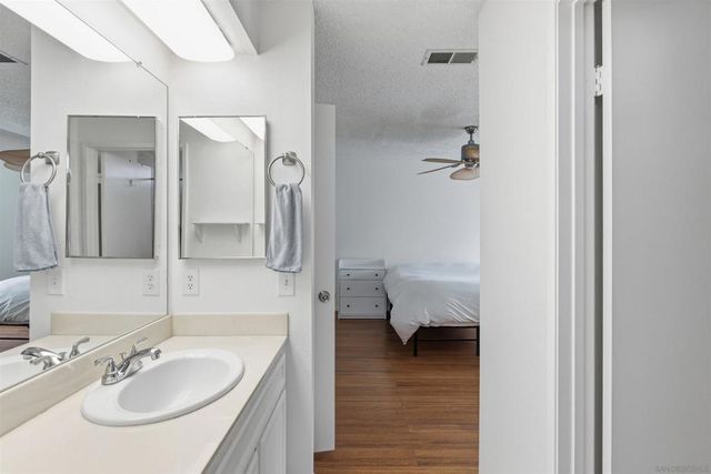 4158 Esperanza Way, Oceanside, CA 92056