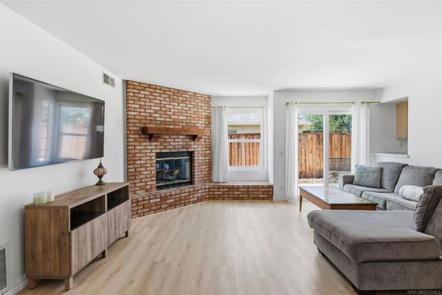 4158 Esperanza Way, Oceanside, CA 92056