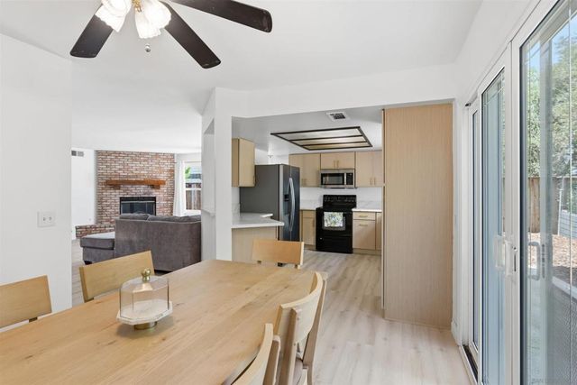 4158 Esperanza Way, Oceanside, CA 92056