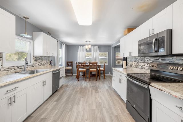 3822 ALICE DRIVE, Wesley Chapel, FL 33543