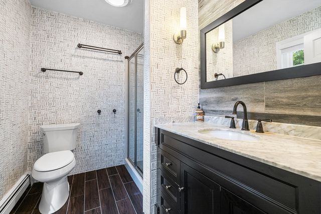20 Olde Colony Dr, Shrewsbury, MA 01545