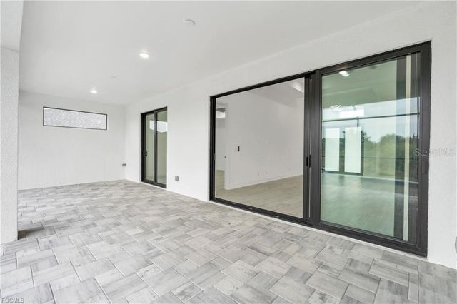 15401 AQUA CIRCLE, Port Charlotte, FL 33981