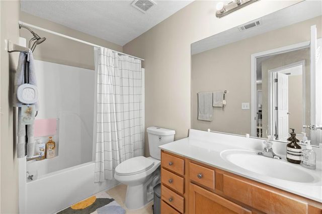 3751 Roxfield Drive, Buford, GA 30518