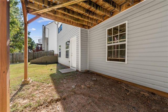 3751 Roxfield Drive, Buford, GA 30518