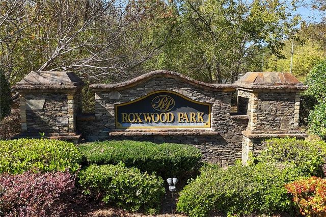 3751 Roxfield Drive, Buford, GA 30518