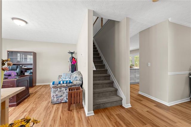 3751 Roxfield Drive, Buford, GA 30518