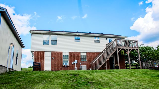 122 Saddlebrook Circle, Berea, KY 40403