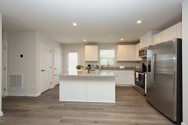 5068 Snow Owl Ct, Goodlettsville, TN 37072