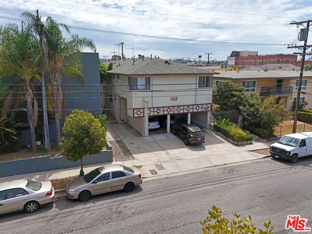 1212 N New Hampshire Avenue, Los Angeles, CA 90029