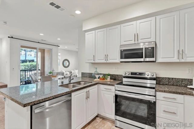 2822 Juniper Berry St, Spring Valley, CA 91977