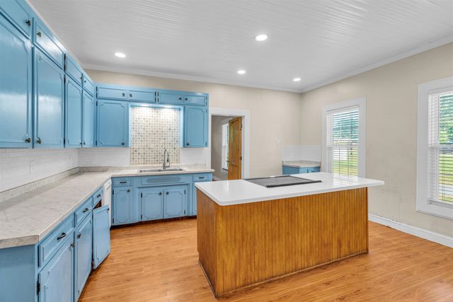 130 S Blackstock Road, Spartanburg, SC 29301