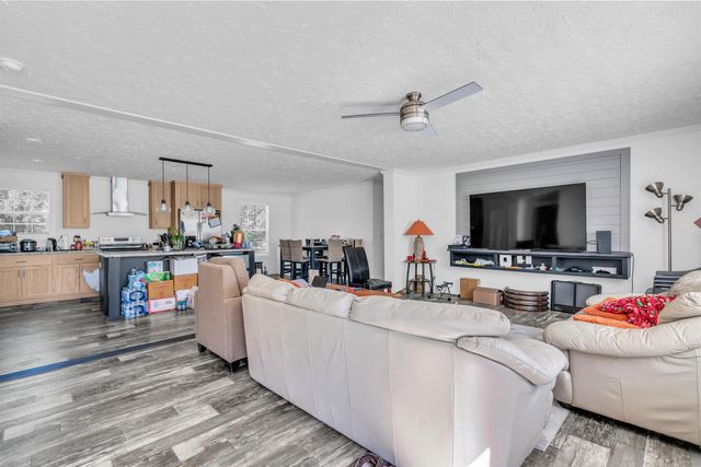 130 S Blackstock Road, Spartanburg, SC 29301