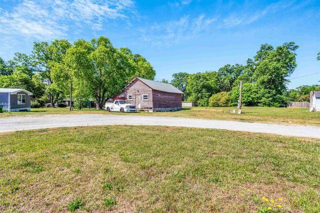 130 S Blackstock Road, Spartanburg, SC 29301