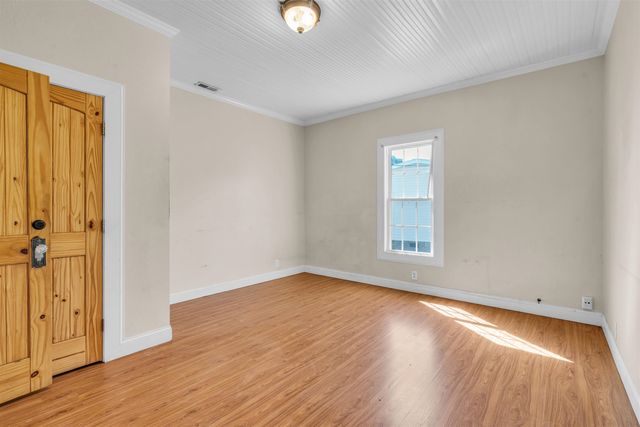 130 S Blackstock Road, Spartanburg, SC 29301