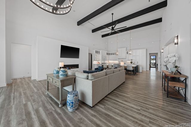 120 Lost Valley Lane, Center Point, TX 78010