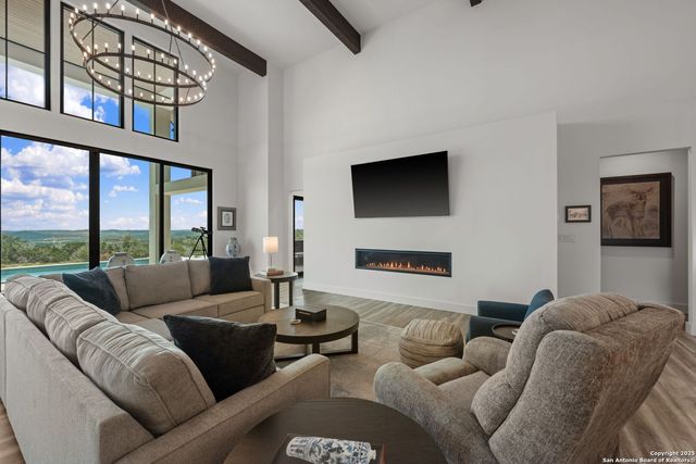 120 Lost Valley Lane, Center Point, TX 78010