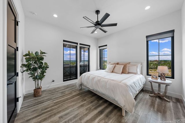 120 Lost Valley Lane, Center Point, TX 78010