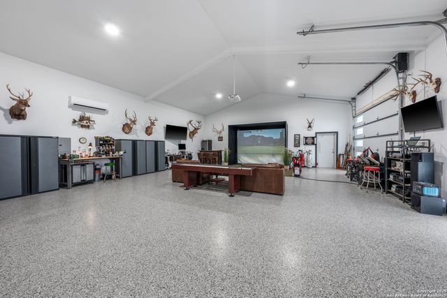 120 Lost Valley Lane, Center Point, TX 78010