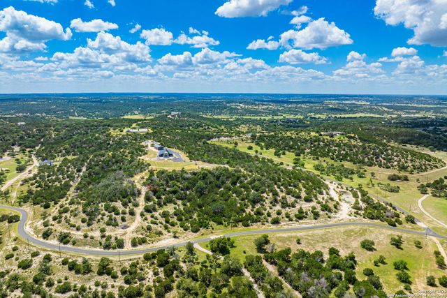 120 Lost Valley Lane, Center Point, TX 78010