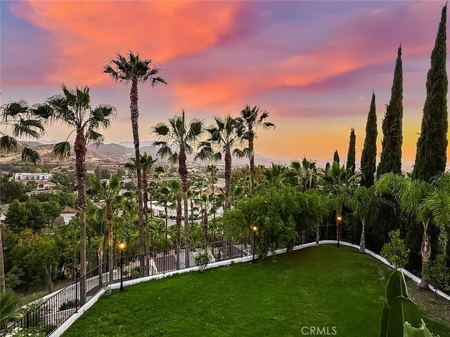 567 Lone Oak, Thousand Oaks, CA 91362