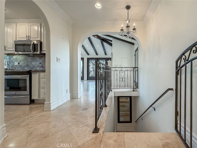 567 Lone Oak, Thousand Oaks, CA 91362