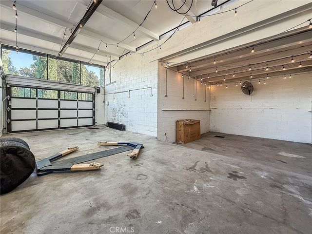 567 Lone Oak, Thousand Oaks, CA 91362