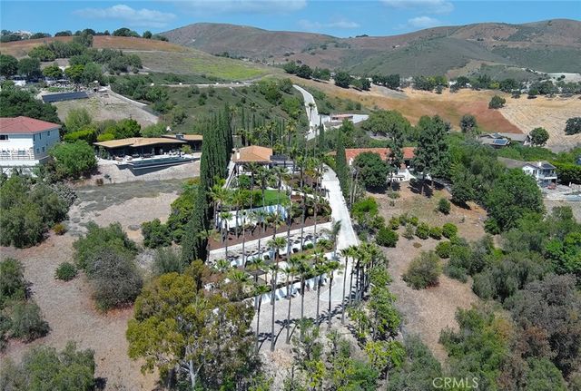 567 Lone Oak, Thousand Oaks, CA 91362