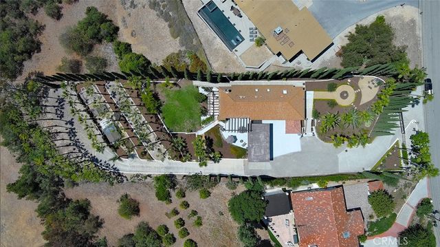 567 Lone Oak, Thousand Oaks, CA 91362