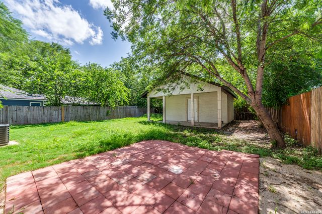 651 N SAN AUGUSTINE AVE, San Antonio, TX 78228