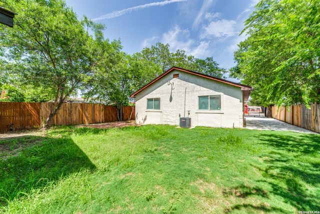 651 N SAN AUGUSTINE AVE, San Antonio, TX 78228