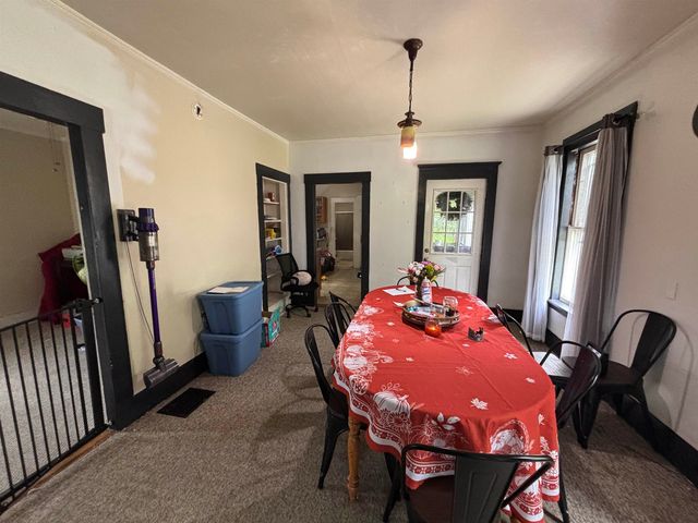 164 Pleasant Street, Claremont, NH 03743