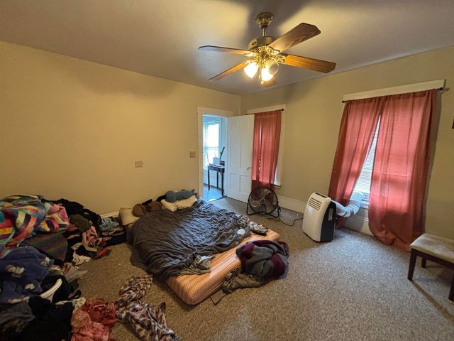 164 Pleasant Street, Claremont, NH 03743