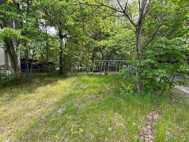 164 Pleasant Street, Claremont, NH 03743