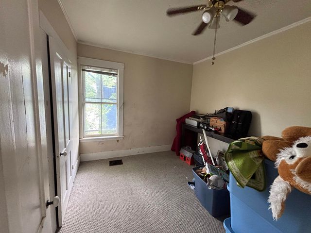 164 Pleasant Street, Claremont, NH 03743