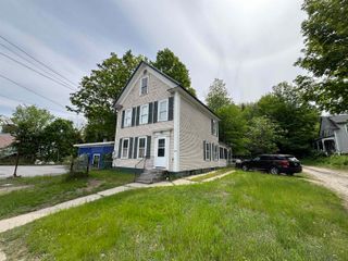 164 Pleasant Street, Claremont, NH 03743