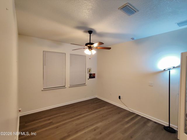 2411 GOLFVIEW Drive, Fleming Island, FL 32003