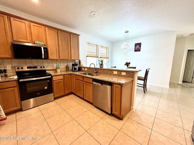 2411 GOLFVIEW Drive, Fleming Island, FL 32003