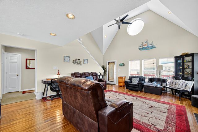 16518 John Davis Road, Galveston, TX 77554