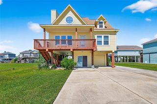 16518 John Davis Road, Galveston, TX 77554
