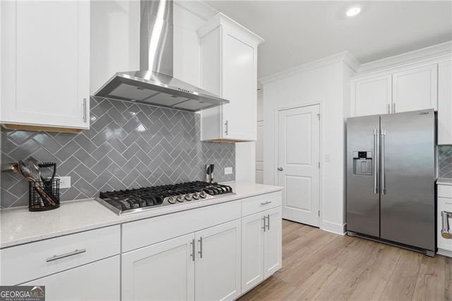 143 Meadow View Loop, Dallas, GA 30132
