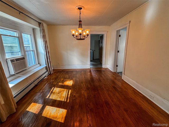 607 N Oak Street, Durand, MI 48429