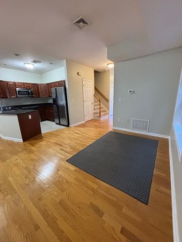 812 Franklin Street A, Worcester, MA 01604