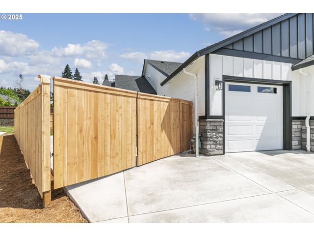 2953 Ne 3RD Cir, Battle Ground, WA 98604