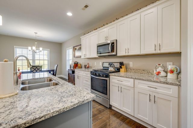 65 Clear Mountain Trail, Greeneville, TN 37745