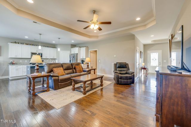 65 Clear Mountain Trail, Greeneville, TN 37745