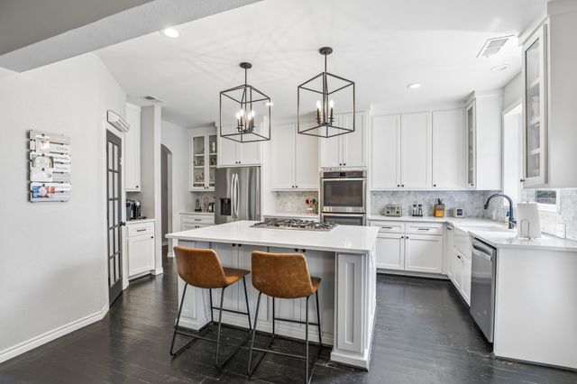 1421 Stone Bend Lane, Flower Mound, TX 75028