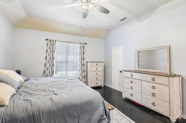 1421 Stone Bend Lane, Flower Mound, TX 75028