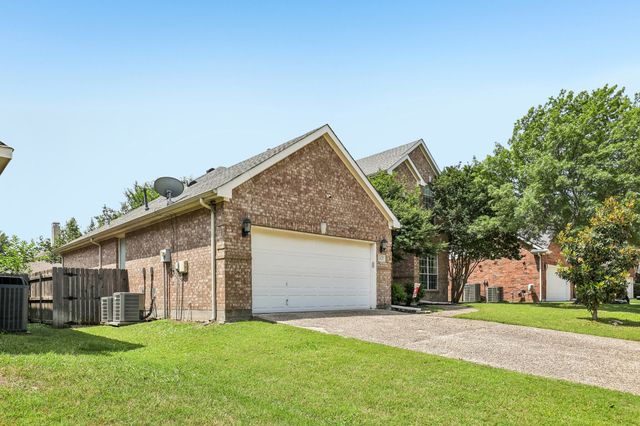 1421 Stone Bend Lane, Flower Mound, TX 75028