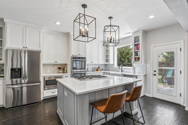 1421 Stone Bend Lane, Flower Mound, TX 75028